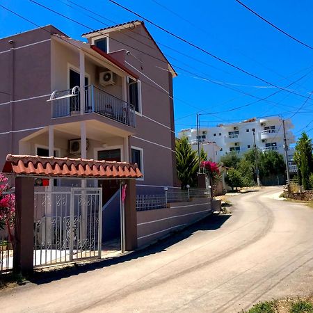 קסאמיל Apartments Villa Dovinefa מראה חיצוני תמונה