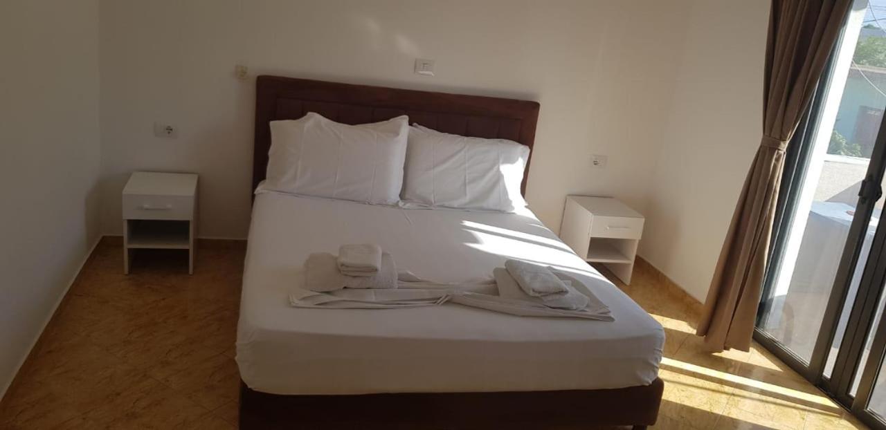 קסאמיל Apartments Villa Dovinefa מראה חיצוני תמונה